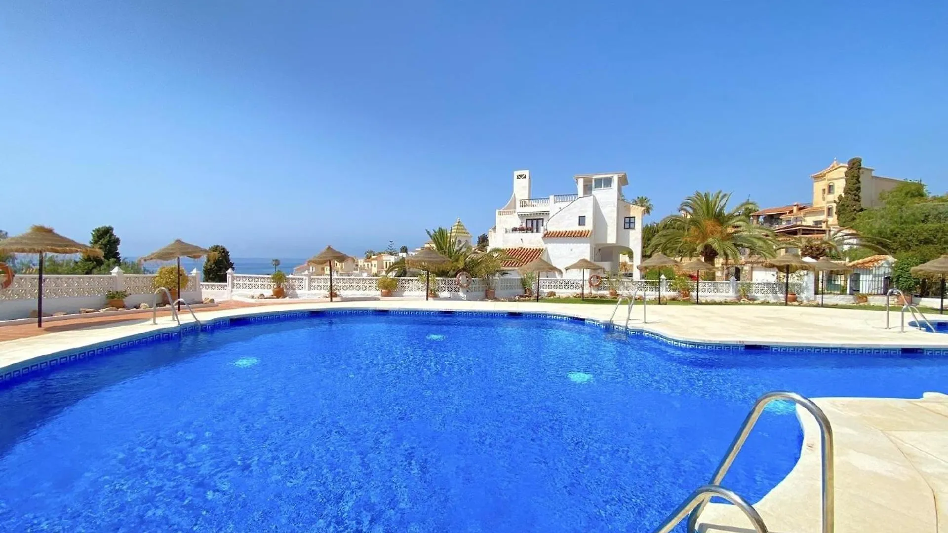 Ferienwohnung Fuer 2 Personen Ca 50 Qm In Nerja, Andalusien Costa Del Sol Apartment Nerja